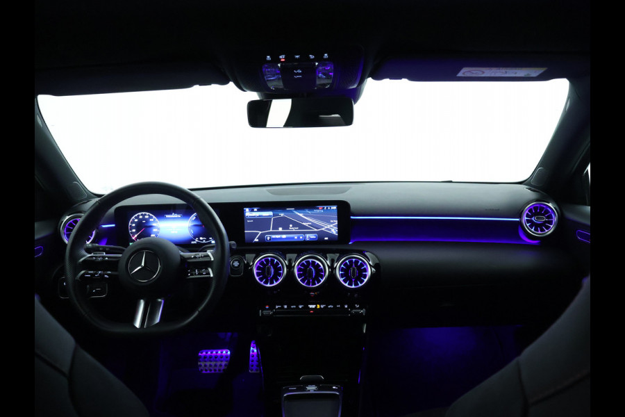 Mercedes-Benz A-Klasse 250 e AMG Line AMG Line Advanced Plus | Night Pakket | 19 Inch AMG velgen | Stoel en Stuurverwarming. Inclusief 24 maanden MB Certified garantie voor Europa. Mercedes-Benz A-Klasse 250 e AMG Line AMG Line Advanced Plus | Night Pakket | 19 Inch AMG velgen | Stoel en Stuurverwarming. Inclusief 24 maanden MB Certified garantie voor Europa.