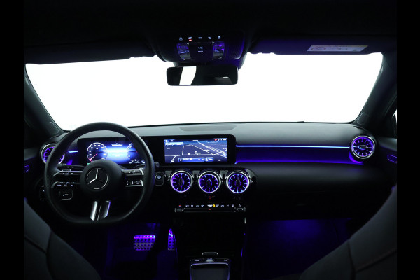 Mercedes-Benz A-Klasse 250 e AMG Line AMG Line Advanced Plus | Night Pakket | 19 Inch AMG velgen | Stoel en Stuurverwarming. Inclusief 24 maanden MB Certified garantie voor Europa. Mercedes-Benz A-Klasse 250 e AMG Line AMG Line Advanced Plus | Night Pakket | 19 Inch AMG velgen | Stoel en Stuurverwarming. Inclusief 24 maanden MB Certified garantie voor Europa.