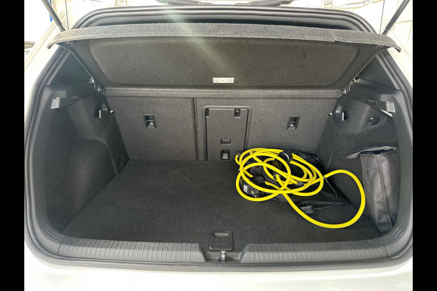 Volkswagen Golf 1.4 eHybrid GTE PANO|ACC|KEYLESS|IQ