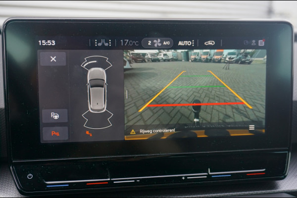Seat Leon 130PK Style ADAPTIVE | TREKHAAK | WINTERPACK | CAMERA | KEYLESS!