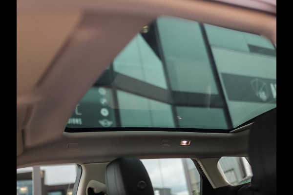 Land Rover Range Rover Evoque 2.0 P250 AWD R-Dynamic SE | Stoel/Stuurverw. | 360° Camera | Pano