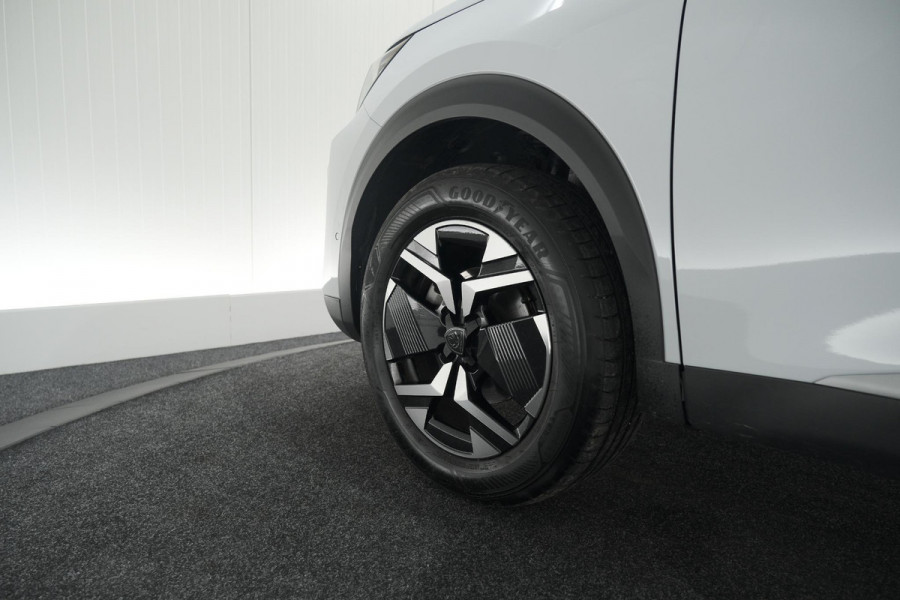 Peugeot 2008 PureTech 130 EAT8 GT | 360 Camera | Stoelmassage | Adaptieve Cruise Control | Dodehoekdetectie Peugeot 2008 PureTech 130 EAT8 GT | 360 Camera | Stoelmassage | Adaptieve Cruise Control | Dodehoekdetectie