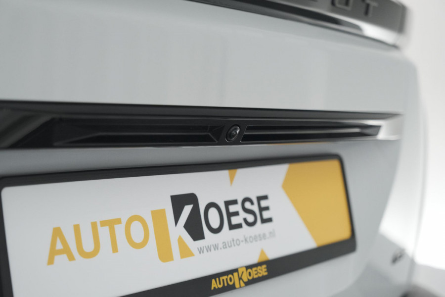 Peugeot 2008 PureTech 130 EAT8 GT | 360 Camera | Stoelmassage | Adaptieve Cruise Control | Dodehoekdetectie Peugeot 2008 PureTech 130 EAT8 GT | 360 Camera | Stoelmassage | Adaptieve Cruise Control | Dodehoekdetectie