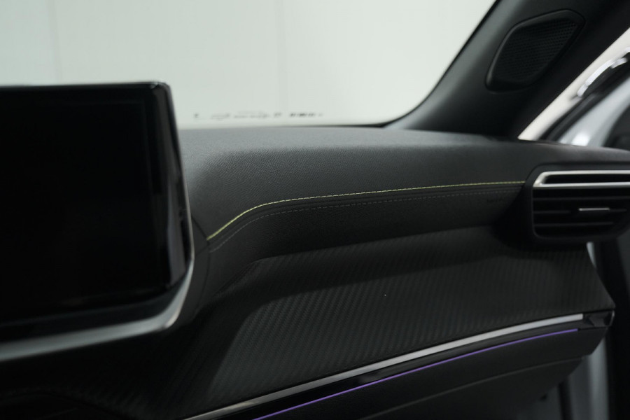 Peugeot 2008 PureTech 130 EAT8 GT | 360 Camera | Stoelmassage | Adaptieve Cruise Control | Dodehoekdetectie Peugeot 2008 PureTech 130 EAT8 GT | 360 Camera | Stoelmassage | Adaptieve Cruise Control | Dodehoekdetectie