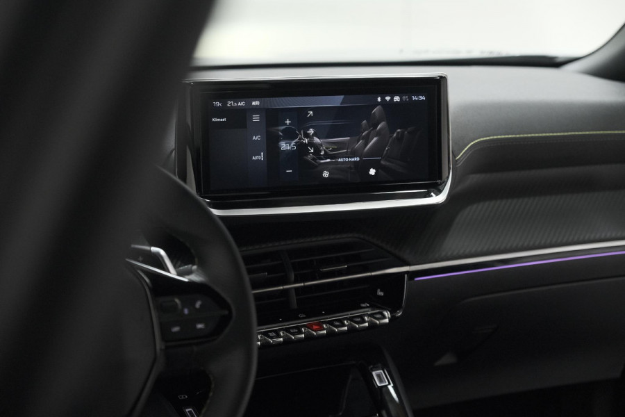 Peugeot 2008 PureTech 130 EAT8 GT | 360 Camera | Stoelmassage | Adaptieve Cruise Control | Dodehoekdetectie Peugeot 2008 PureTech 130 EAT8 GT | 360 Camera | Stoelmassage | Adaptieve Cruise Control | Dodehoekdetectie