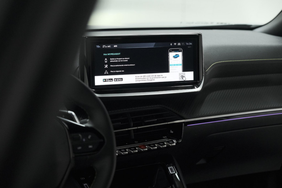 Peugeot 2008 PureTech 130 EAT8 GT | 360 Camera | Stoelmassage | Adaptieve Cruise Control | Dodehoekdetectie Peugeot 2008 PureTech 130 EAT8 GT | 360 Camera | Stoelmassage | Adaptieve Cruise Control | Dodehoekdetectie