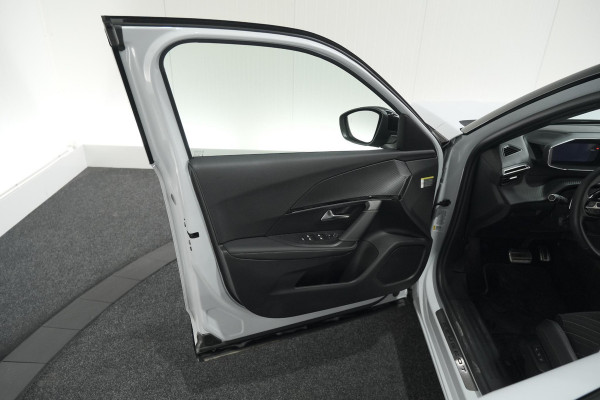 Peugeot 2008 PureTech 130 EAT8 GT | 360 Camera | Stoelmassage | Adaptieve Cruise Control | Dodehoekdetectie Peugeot 2008 PureTech 130 EAT8 GT | 360 Camera | Stoelmassage | Adaptieve Cruise Control | Dodehoekdetectie