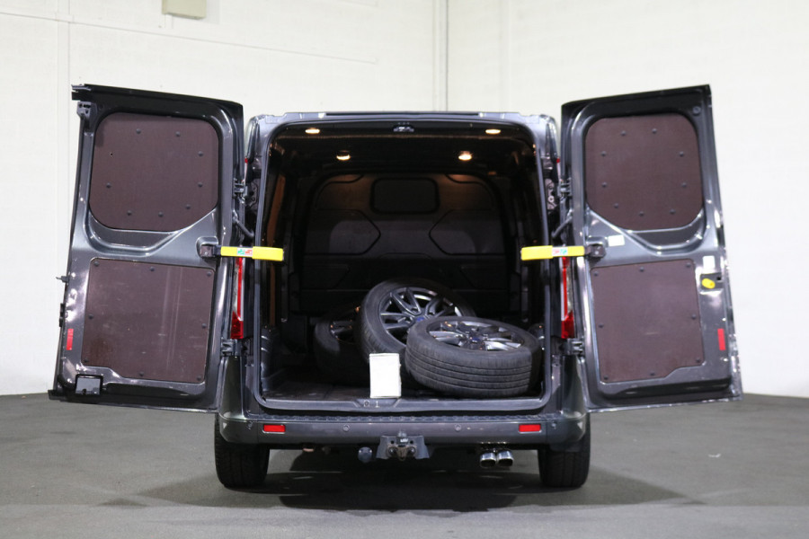 Ford Transit Custom 2.0 TDci 170pk L2 H1 Sport 2.8T Trekhaak