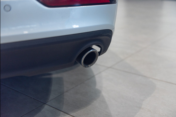 Volvo V60 B4 Aut. Business Pro Parkeercamera 197pk