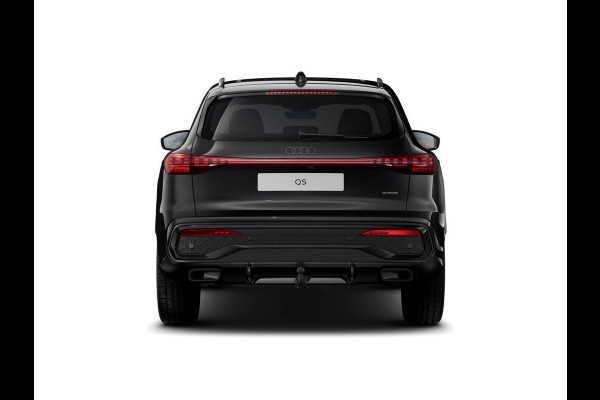 Audi Q5 2.0 TFSI e-hybrid quattro S edition Competition | Trekhaak | Glazen panoramadak | Tech plus | Privacy glas |
