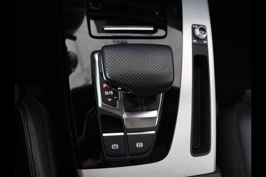 Audi Q5 55 TFSIe S edition | Panoramadak | Bang & Olufsen | Stoelverwarming | Adaptive cruise | Luchtvering | Matrix LED | 21'' | Carplay | Half leder | Navigatie | Camera | PHEV | Plug In
