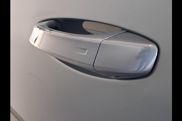 Peugeot 5008 1.2 Hybrid 136 Allure Automaat | Navigatie | 360° Camera | Keyless Entry | Apple Carplay/Android Auto |