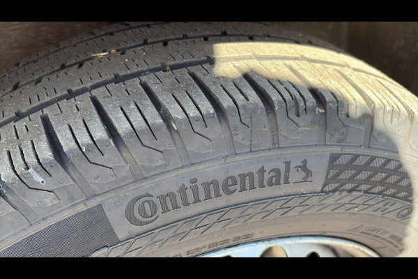 Volkswagen Crafter 2.0 TDI | 141 PK | Highline | Bakwagen | BPM Vrij |