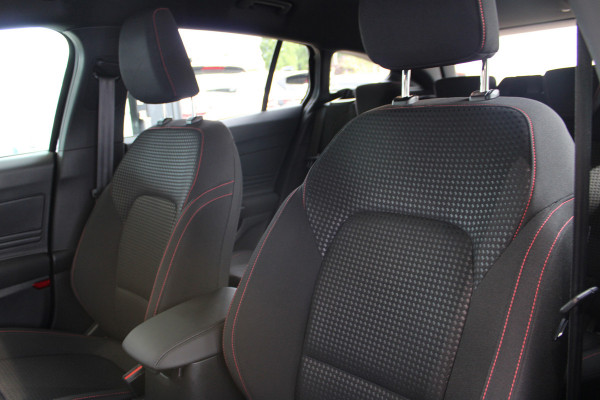 Ford FOCUS Wagon 1.0 EcoBoost Hybrid ST Line X | Trekhaak | Head-Up | BLIS | Camera | Navigatie