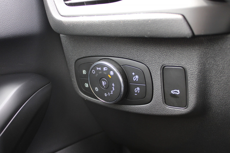 Ford FOCUS Wagon 1.0 EcoBoost Hybrid ST Line X | Trekhaak | Head-Up | BLIS | Camera | Navigatie