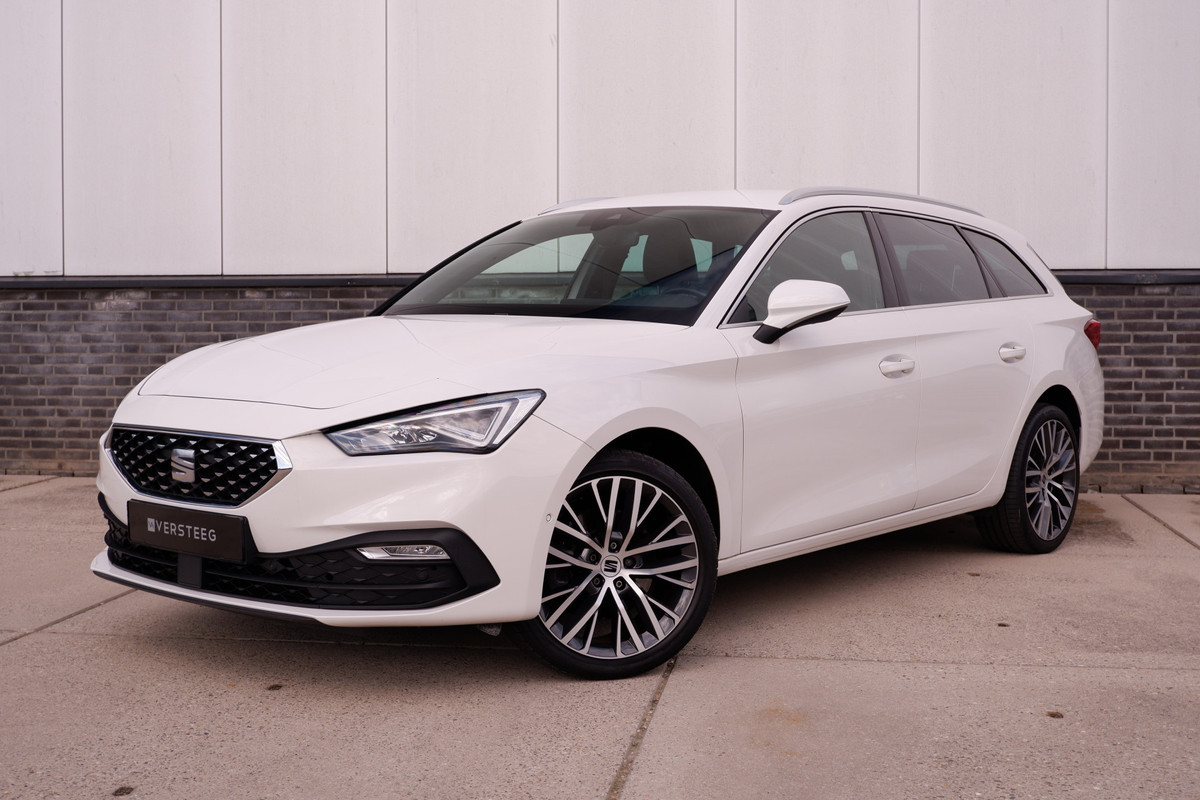 Seat Leon Sportstourer 1.5 eTSI Xcellence M-Hybrid | Elek Trekhaak | Sfeerverl. | LED | Carplay | Camera | Navi | Keyless | Adap. Cruise