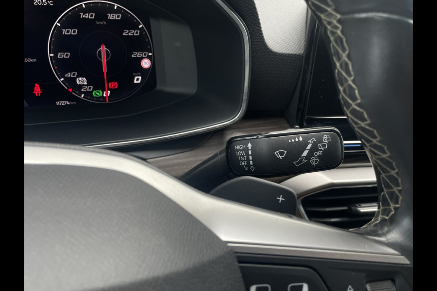 Seat Leon Sportstourer 1.5 eTSI Xcellence M-Hybrid | Elek Trekhaak | Sfeerverl. | LED | Carplay | Camera | Navi | Keyless | Adap. Cruise