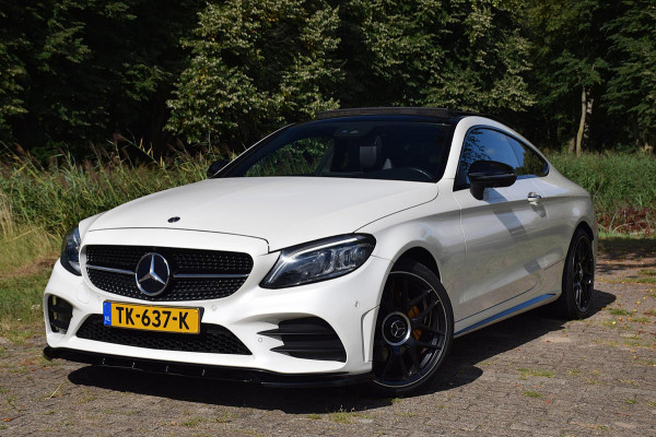 Mercedes-Benz C-Klasse Coupé 200 /// AMG Pakket | Pano | 360 | Burmester | Multibeam | Org NL |