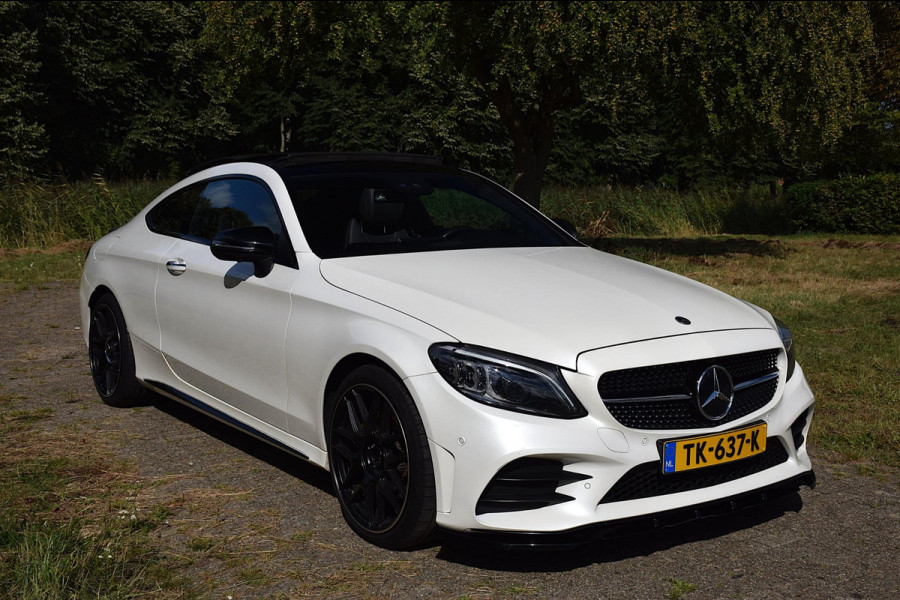 Mercedes-Benz C-Klasse Coupé 200 /// AMG Pakket | Pano | 360 | Burmester | Multibeam | Org NL |