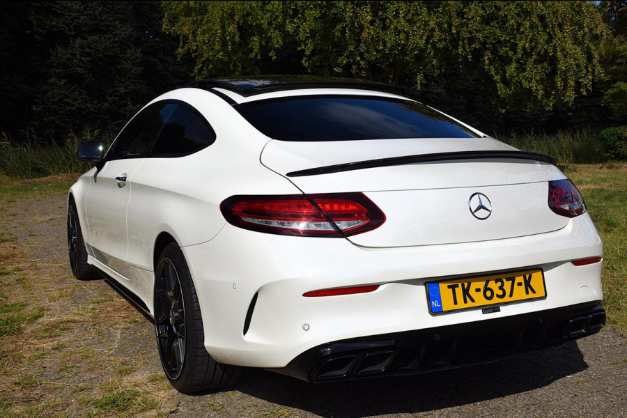 Mercedes-Benz C-Klasse Coupé 200 /// AMG Pakket | Pano | 360 | Burmester | Multibeam | Org NL |