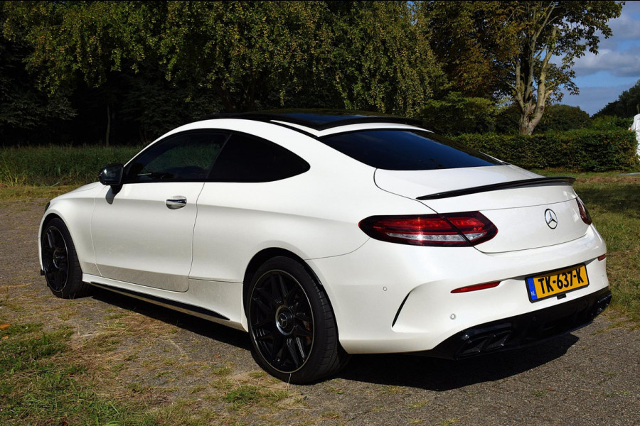 Mercedes-Benz C-Klasse Coupé 200 /// AMG Pakket | Pano | 360 | Burmester | Multibeam | Org NL |