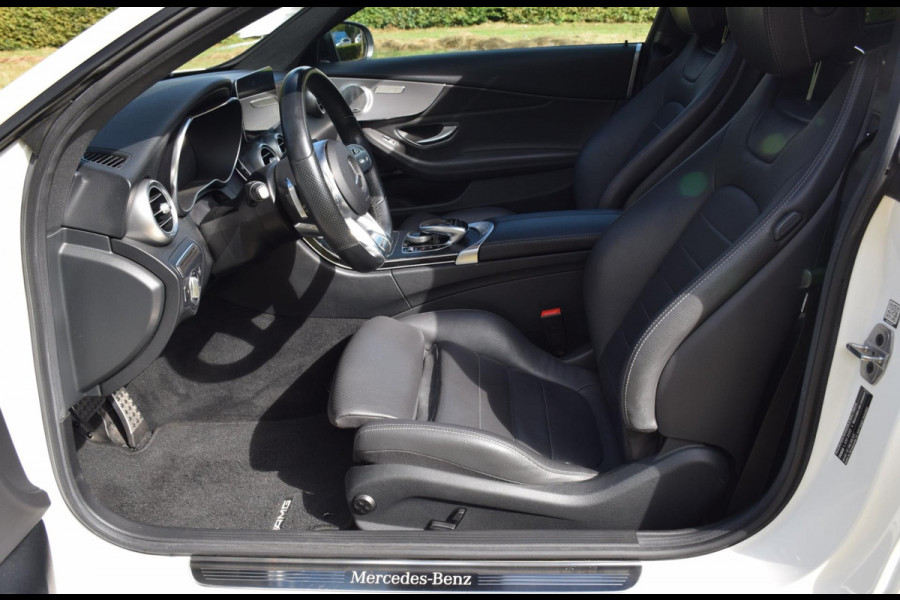 Mercedes-Benz C-Klasse Coupé 200 /// AMG Pakket | Pano | 360 | Burmester | Multibeam | Org NL |