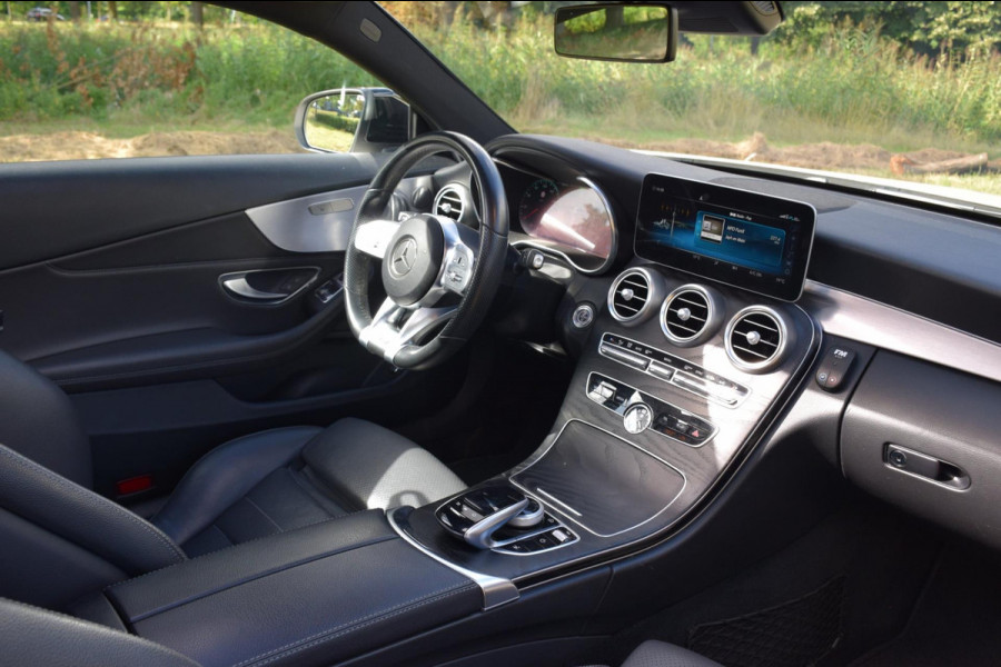 Mercedes-Benz C-Klasse Coupé 200 /// AMG Pakket | Pano | 360 | Burmester | Multibeam | Org NL |