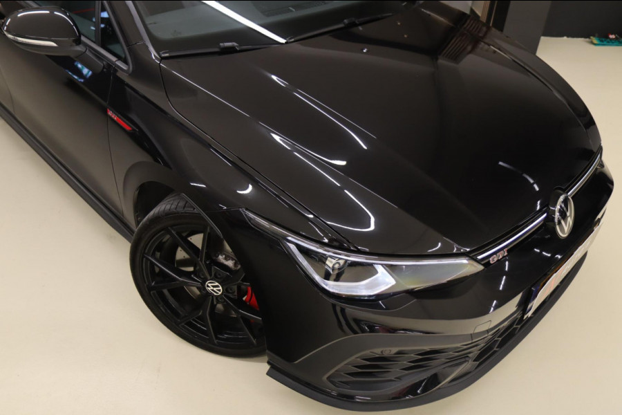 Volkswagen Golf 2.0 TSI GTI PANO/HUD/H&K/IQ/NAVI/CAM