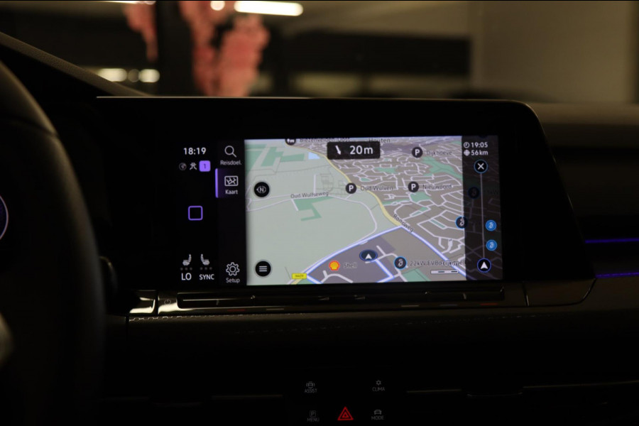 Volkswagen Golf 2.0 TSI GTI PANO/HUD/H&K/IQ/NAVI/CAM