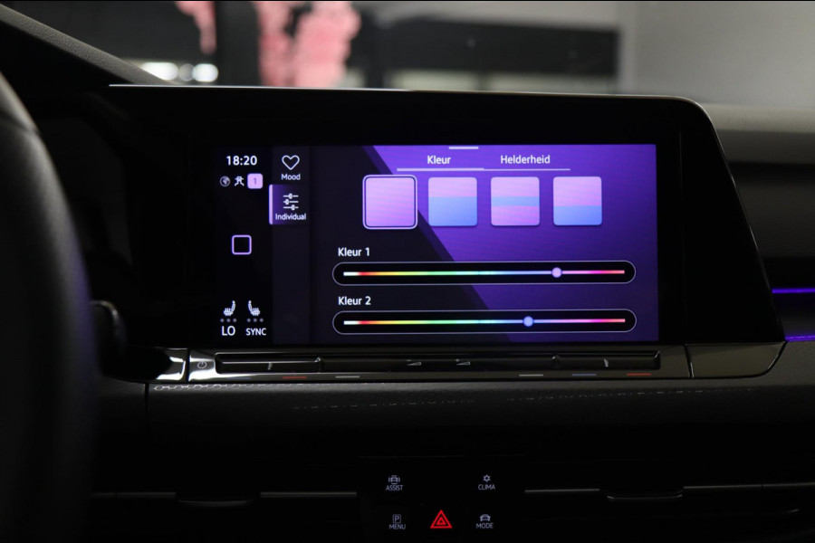 Volkswagen Golf 2.0 TSI GTI PANO/HUD/H&K/IQ/NAVI/CAM