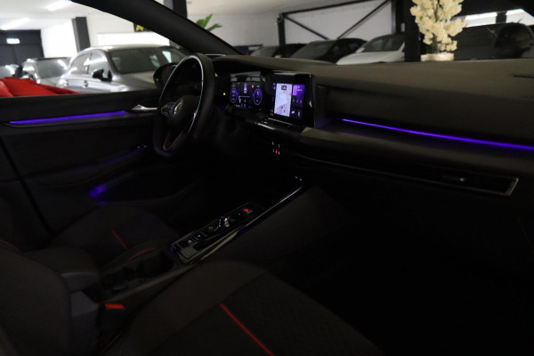 Volkswagen Golf 2.0 TSI GTI PANO/HUD/H&K/IQ/NAVI/CAM