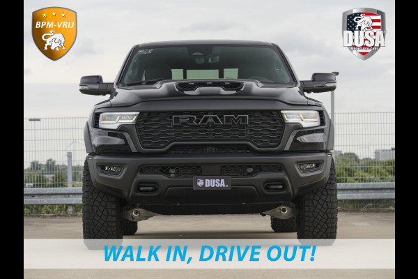 Dodge Ram | RHO | 3.0L Twin-Turbo I6 | 4x4 | Crew Cab TWIN-TURBO HIGH OUTPUT | Panoramadak | 14,4-inch Touchscreen | Passenger Display | Getoonde accessoires zijn verkrijgbaar tegen meerprijs