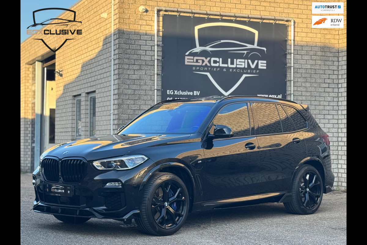 BMW X5 XDrive45e High Executive | SKYLOUNGE | H&K | PANO | MEMORY | SOFTCLOSE | BOMVOL!