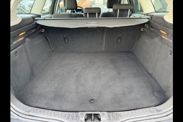 Ford FOCUS Wagon 1.0 Lease Edition Airco/ECC,Cruisecontrol,Navigatie