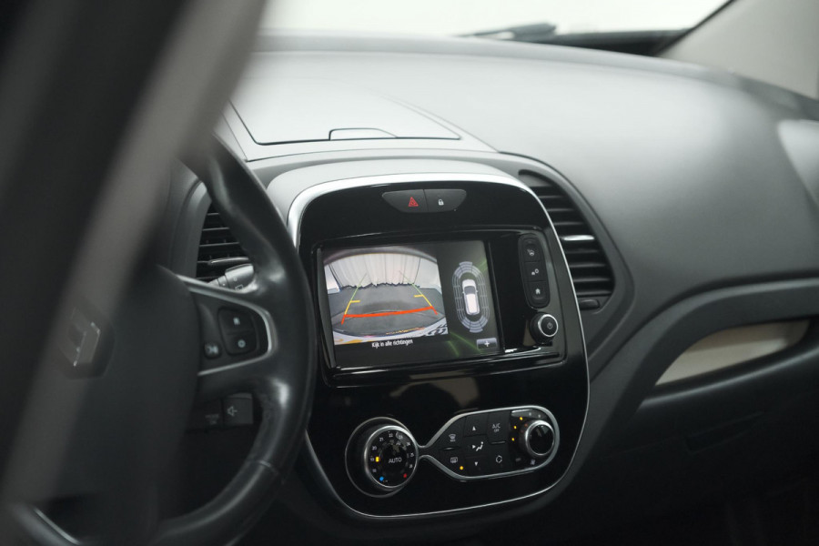 Renault Captur TCe 120 Intens | Camera | Dodehoekdetectie | Navigatie | Stoelverwarming | Parkeersensoren