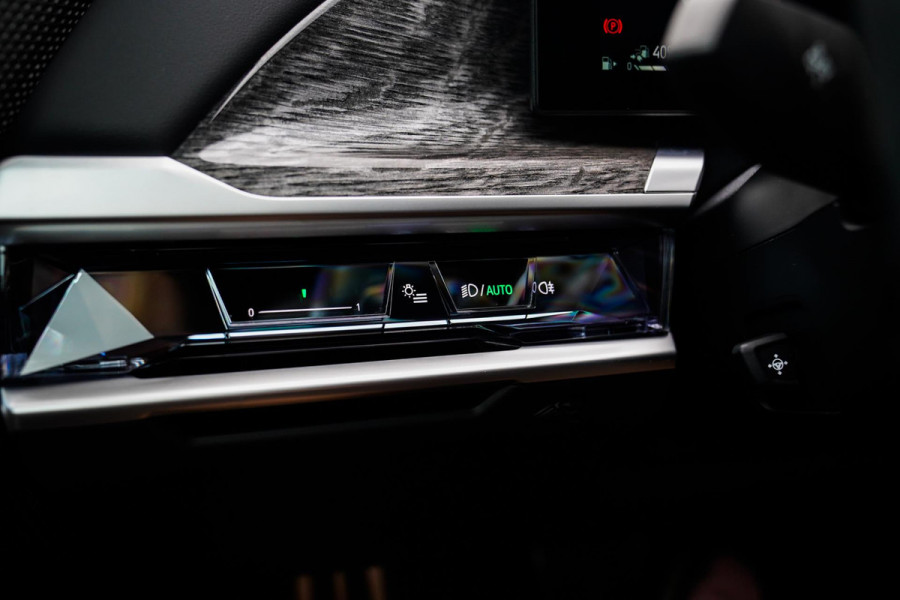 BMW 7 Serie 750e xDrive | Elektrische trekhaak | Massage | Stoelverkoeling | Stuurwielverwarming