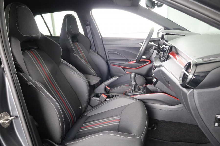 Škoda Fabia 1.0 TSI Monte Carlo 95 pk | Private lease vanaf Verlengde garantie | Navigatie via App | Parkeersensoren | Achteruitrijcamera | LED koplampen | Stoelverwarming |