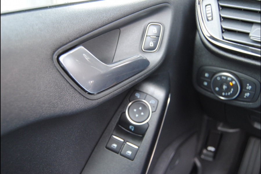 Ford Fiesta 1.0 EcoB. Titanium