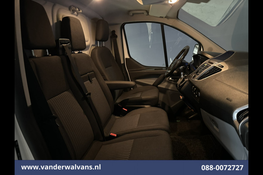 Ford Transit Custom 2.0 TDCI L1H1 Euro6 Airco | Navigatie | Camera | Cruisecontrol | 2350kg Trekhaak bijrijdersbank, parkeersensoren