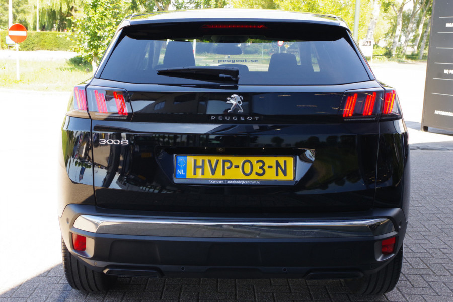Peugeot 3008 1.2 PureTech 130 PK Automaat Allure, Stoelverwarming, Carplay, Keyless, LED