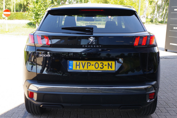 Peugeot 3008 1.2 PureTech 130 PK Automaat Allure, Stoelverwarming, Carplay, Keyless, LED
