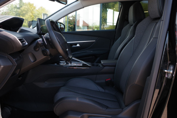Peugeot 3008 1.2 PureTech 130 PK Automaat Allure, Stoelverwarming, Carplay, Keyless, LED