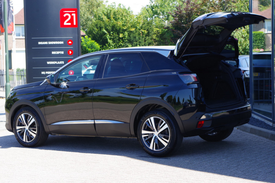 Peugeot 3008 1.2 PureTech 130 PK Automaat Allure, Stoelverwarming, Carplay, Keyless, LED