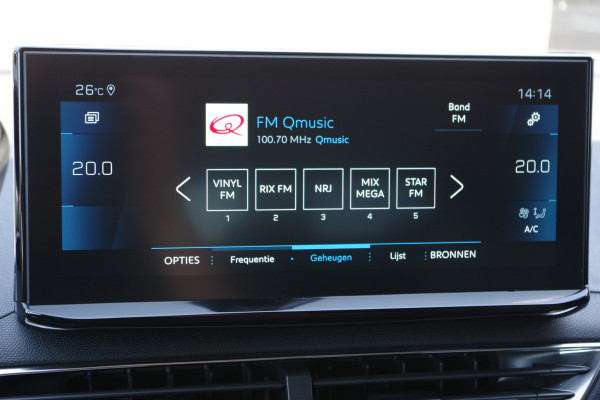 Peugeot 3008 1.2 PureTech 130 PK Automaat Allure, Stoelverwarming, Carplay, Keyless, LED