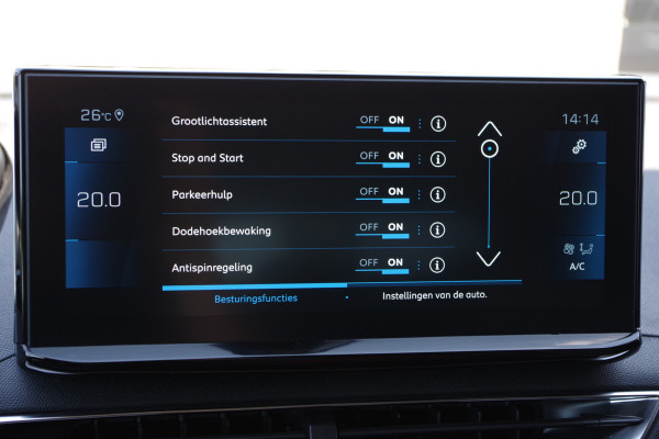Peugeot 3008 1.2 PureTech 130 PK Automaat Allure, Stoelverwarming, Carplay, Keyless, LED