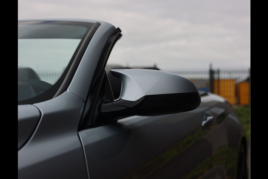 BMW M4 Cabrio Competition | Airscarf - HUD - Dealer odh.