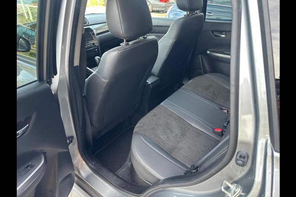 Suzuki Vitara 1.4 Boosterjet AllGrip Stijl Panoramadak! Dealer Onderhouden! Vol opties!