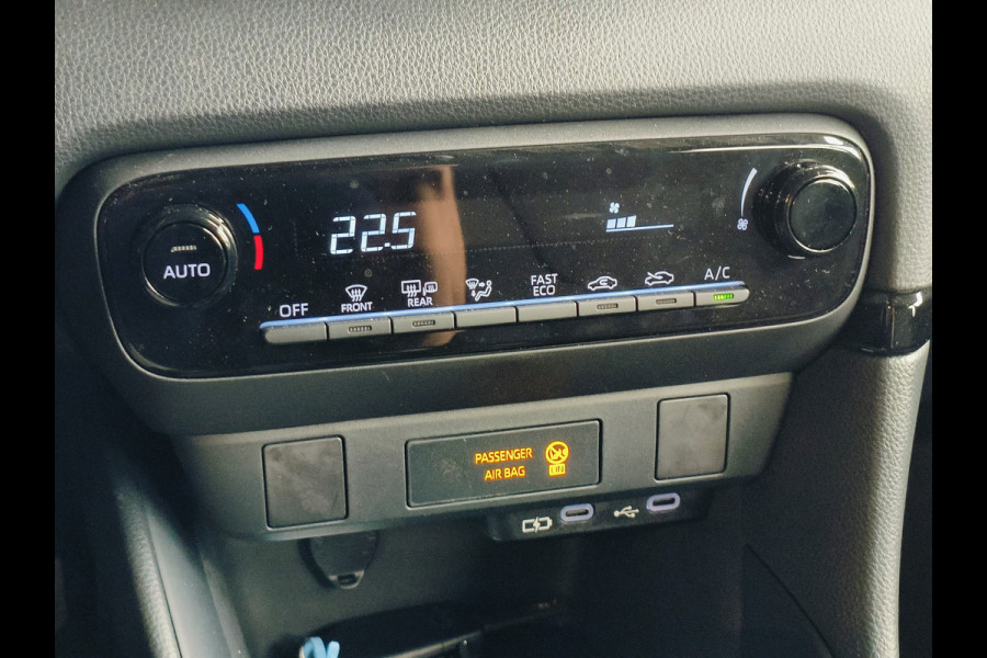 Mazda 2 Hybrid 1.5 Prime-line AUTOMAAT uit 2024 Rijklaar + Fabrieksgarantie tot 07-2029 Henk Jongen Auto's in Helmond,  al 50 jaar service zoals 't hoort!