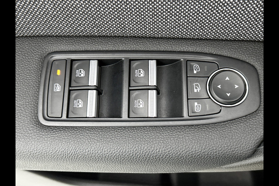 Renault Captur Hybrid mild 160PK techno / NIEUW MODEL / CAMERA / NAVI Renault Captur Hybrid mild 160PK techno / NIEUW MODEL / CAMERA / NAVI