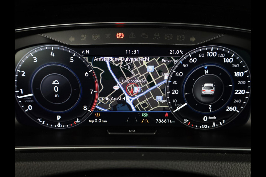 Volkswagen GOLF Variant 1.5 TSI Highline Business R 150 pk Automaat | Navigatie | Parkeersensoren | Achteruitrijcamera | Adaptieve cruise control | R-Line |